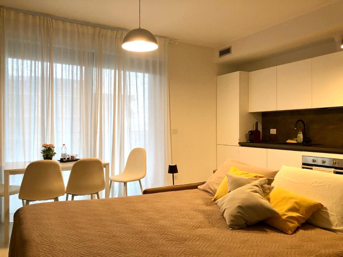 ペーロLoft With Terrace In Uptown Milan Near Rho Fieraアパートメント エクステリア 写真